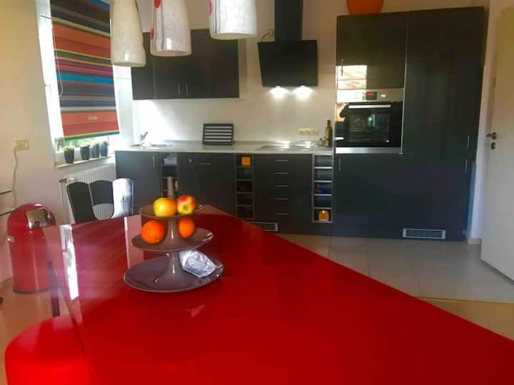Schoene Grosse Wohnung 2 Schlafzimmer Bis 6 Pax Naehe Stadion Signal Iduna Dortmund Eksteriør billede